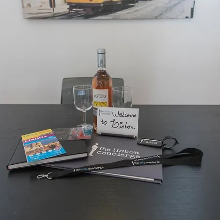 Charming In Center With Garage * Лісабон