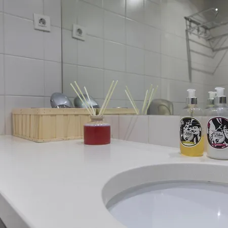 Daire Charming In Center With Garage Lisboa